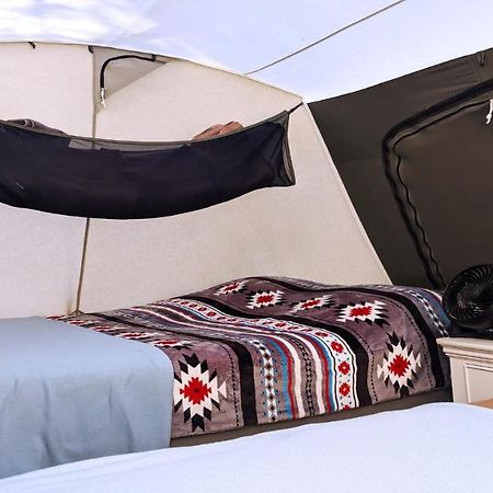 Funstays Glamping Setup Tent In Rv Park #4 Ok-T4 Moab Dış mekan fotoğraf