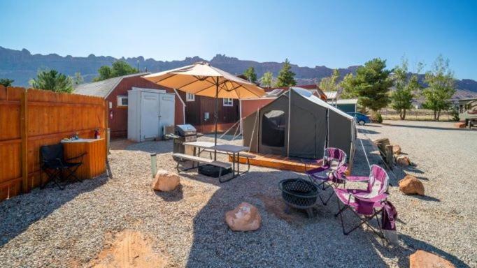 Funstays Glamping Setup Tent In Rv Park #4 Ok-T4 Moab Dış mekan fotoğraf